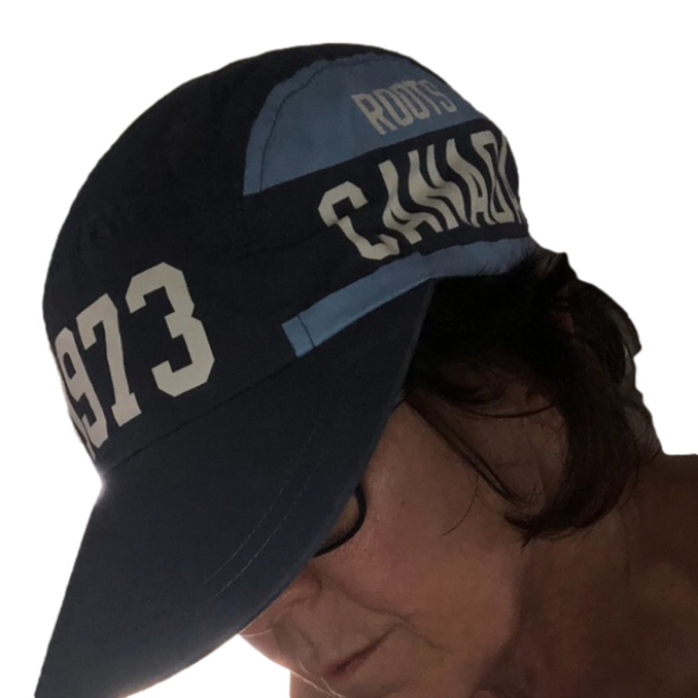 Roots classic Blue cap